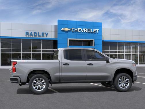 Sterling Gray Metallic 2026 Chevrolet Silverado 1500 Custom