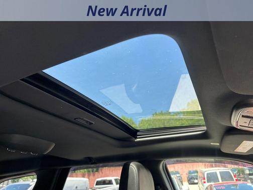 Off White 2021 Dodge Durango GT