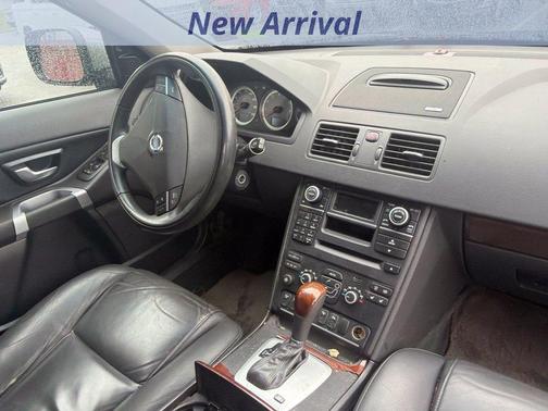 Savile Gray Metallic 2014 Volvo XC90 3.2 Platinum