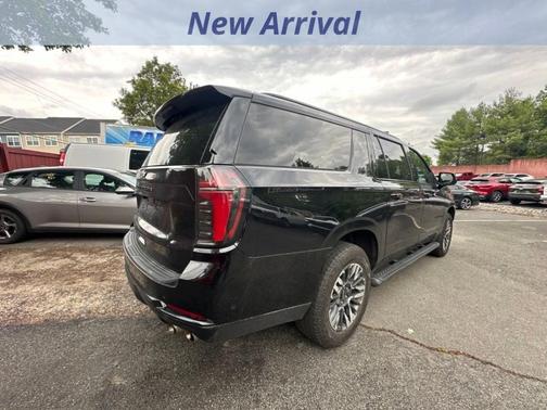 Black 2025 Chevrolet Suburban Z71
