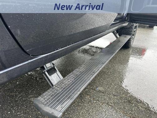 Dark Ash Metallic 2022 Chevrolet Silverado 1500 RST