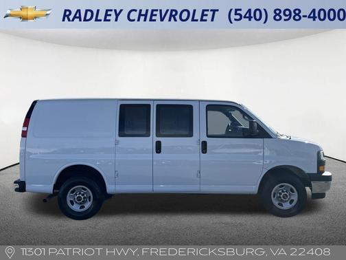 2023 GMC Savana 2500 Work Van