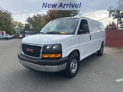 2023 GMC Savana 2500 Work Van