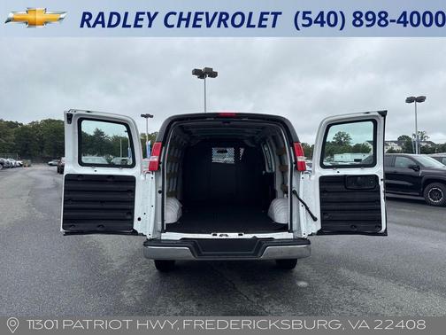 2023 GMC Savana 2500 Work Van