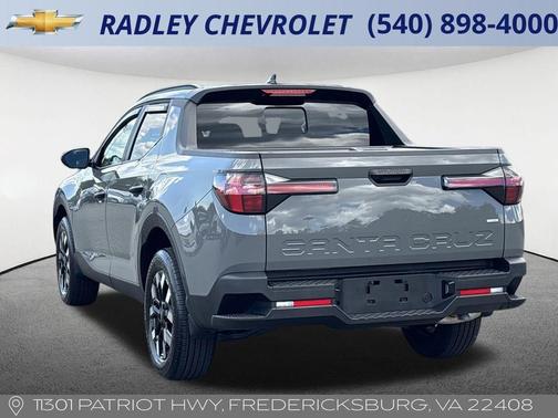 2025 Hyundai SANTA CRUZ SEL Activity