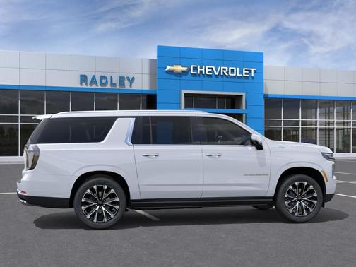 Polar White 2026 Chevrolet Suburban High Country