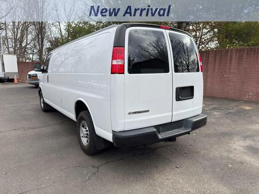 2022 Chevrolet Express 2500 Work Van