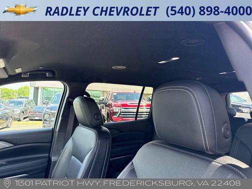 Sterling Gray Metallic 2025 Chevrolet Traverse LT