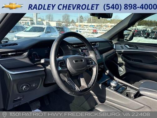 2022 Jeep Grand Cherokee Overland