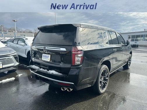 2023 Chevrolet Suburban High Country