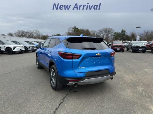 2025 Chevrolet Blazer LT