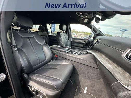 2024 Jeep Wagoneer Series III