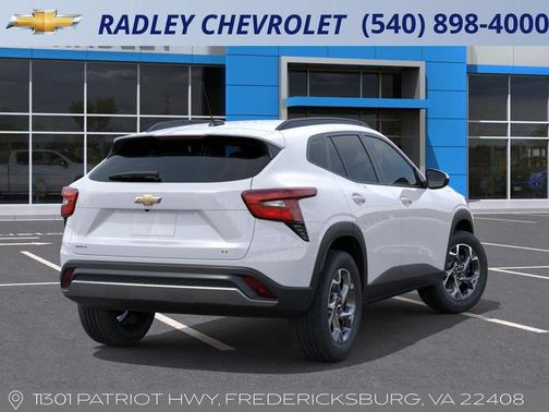 Summit White 2026 Chevrolet Trax LT