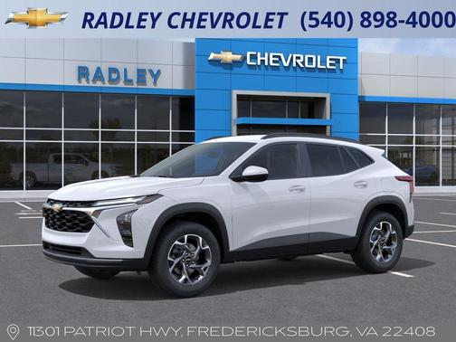 Summit White 2026 Chevrolet Trax LT