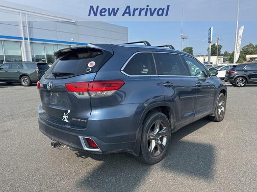 2017 Toyota Highlander Limited Platinum