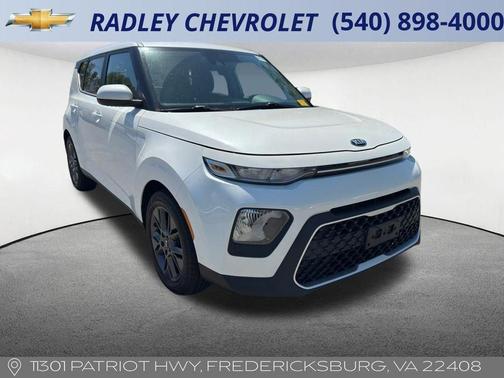 White 2021 Kia Soul S