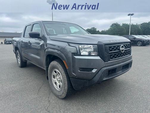 Gun Metallic 2022 Nissan Frontier S