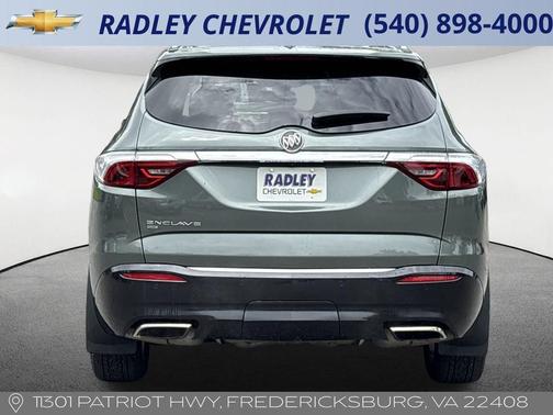 2023 Buick Enclave Essence
