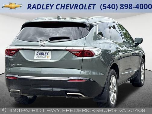 2023 Buick Enclave Essence