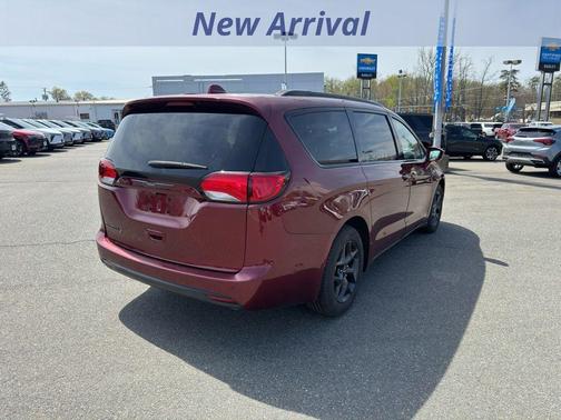 Red 2019 Chrysler Pacifica Touring Plus