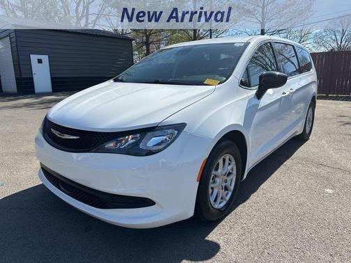 White 2024 Chrysler Voyager LX