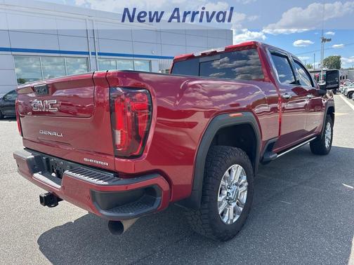 2023 GMC Sierra 2500 Denali
