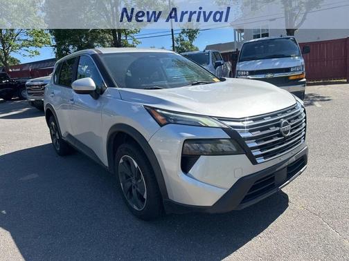 Brilliant Silver 2024 Nissan Rogue SV
