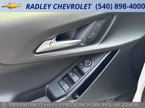 Summit White 2025 Chevrolet Equinox LT