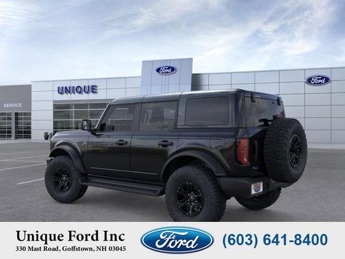 Shadow Black 2026 Ford Bronco Outer Banks