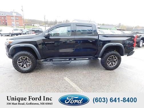 Black 2024 Chevrolet Colorado ZR2