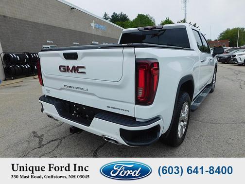 Summit White 2022 GMC Sierra 1500 Denali
