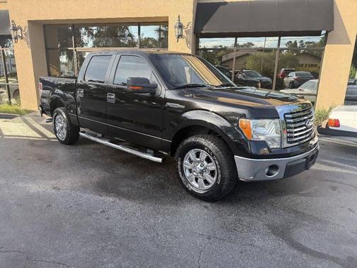 Tuxedo Black Metallic 2012 Ford F-150 XLT