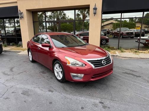 Cayenne Red Metallic 2013 Nissan Altima 2.5 SV