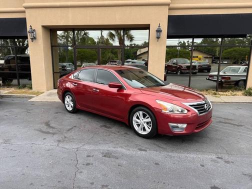 Cayenne Red Metallic 2013 Nissan Altima 2.5 SV