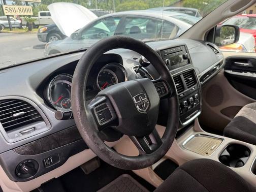 Billet Silver Metallic Clearcoat 2014 Dodge Grand Caravan SXT