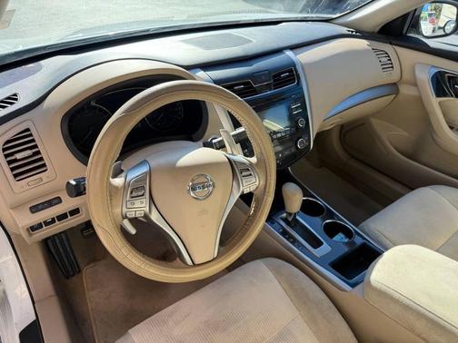 2013 Nissan Altima 3.5 SV