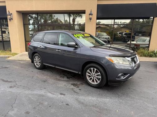2014 Nissan Pathfinder S