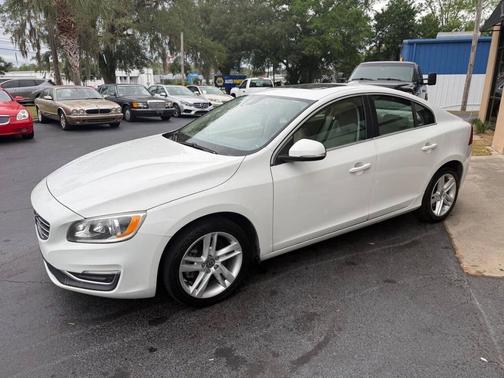 Ice White 2015 Volvo S60 T5 Premier