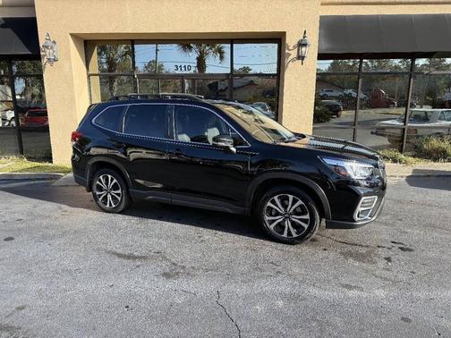 Crystal Black Silica 2019 Subaru Forester Limited