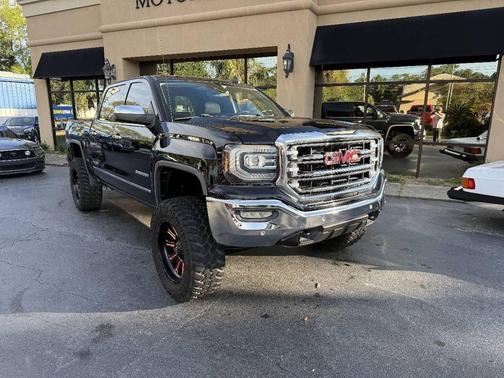 Onyx Black 2017 GMC Sierra 1500 SLT