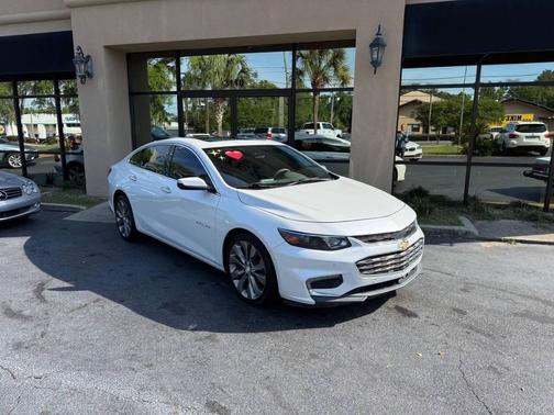 Summit White 2016 Chevrolet Malibu Premier