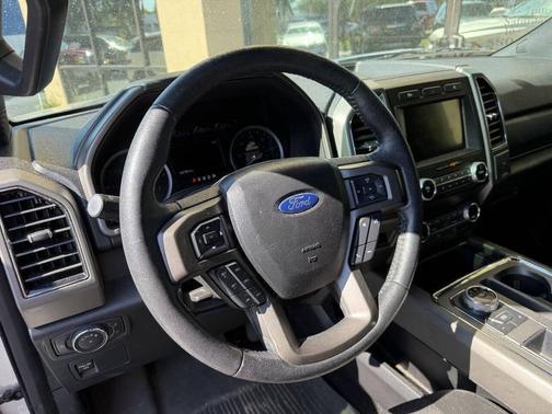 Ingot Silver 2019 Ford Expedition Max XLT