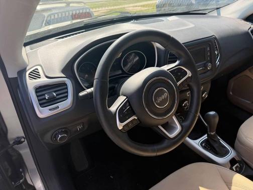 2017 Jeep New Compass Sport