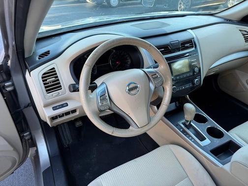 2015 Nissan Altima 2.5 SV