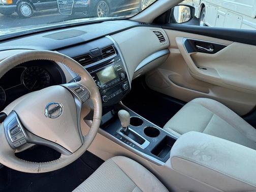 2015 Nissan Altima 2.5 SV