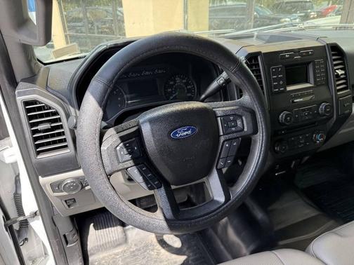 Oxford White 2017 Ford F-150 XL