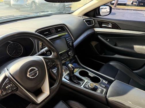 2017 Nissan Maxima 3.5 SV