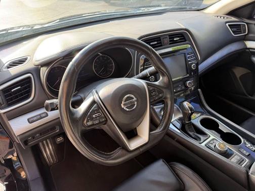 2017 Nissan Maxima 3.5 SV