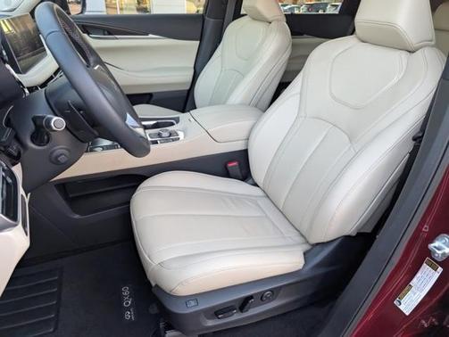 2025 INFINITI QX60 SENSORY