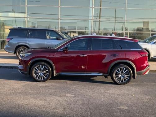 2025 INFINITI QX60 SENSORY